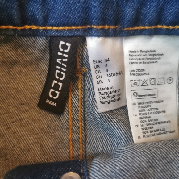 H&M Divided Denim Skirt Size 4 - Picture 3 of 3
